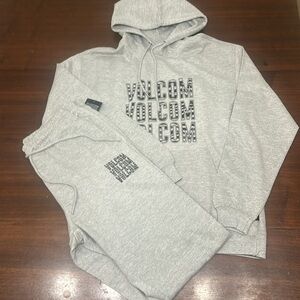 Volcom stone 2 pc sweatsuit NWT